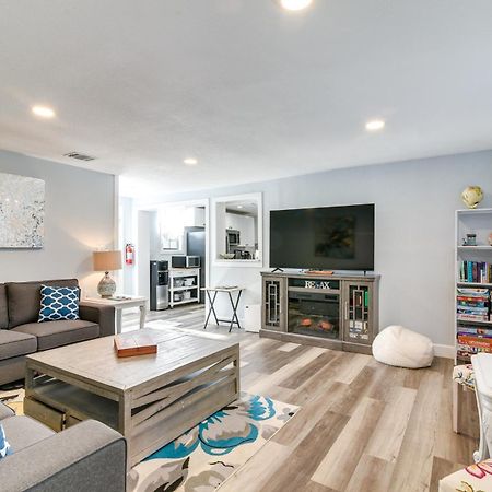 Вілла Seaside Retreat In Galveston Near Pleasure Pier! Екстер'єр фото
