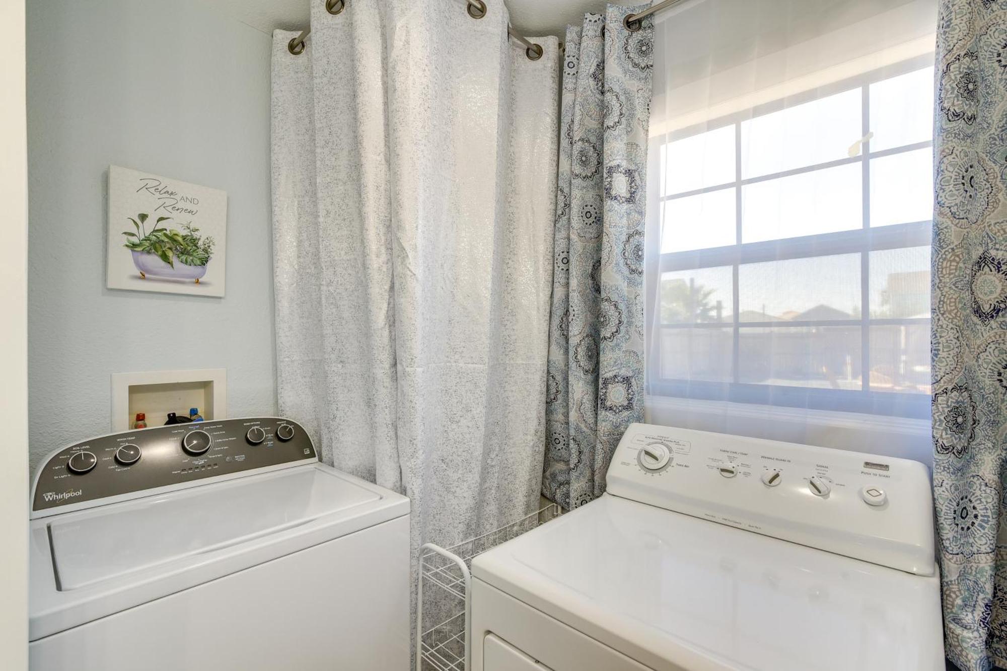 Вілла Seaside Retreat In Galveston Near Pleasure Pier! Екстер'єр фото